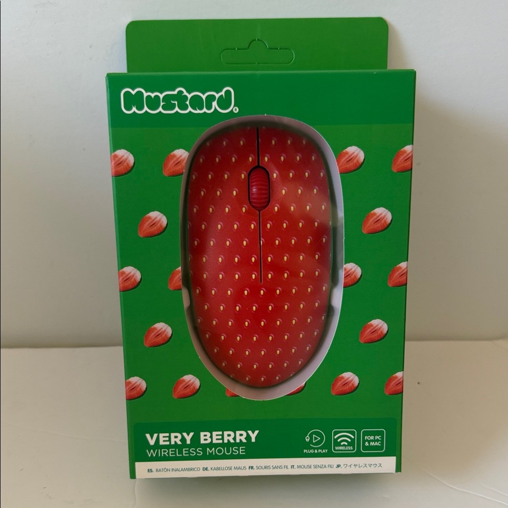 New Berry Design Wireless Mouse